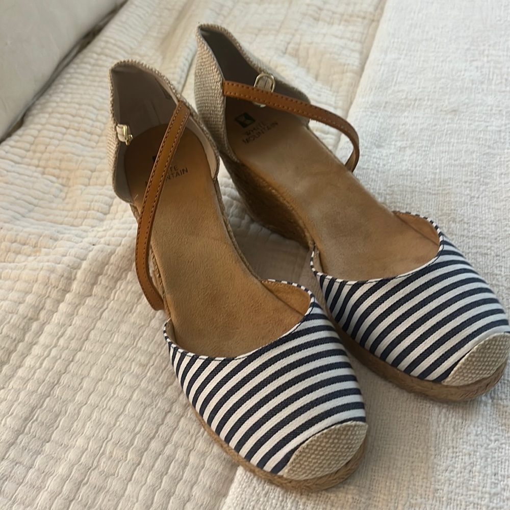 Size 11 Unworn Wedge Espadrilles
